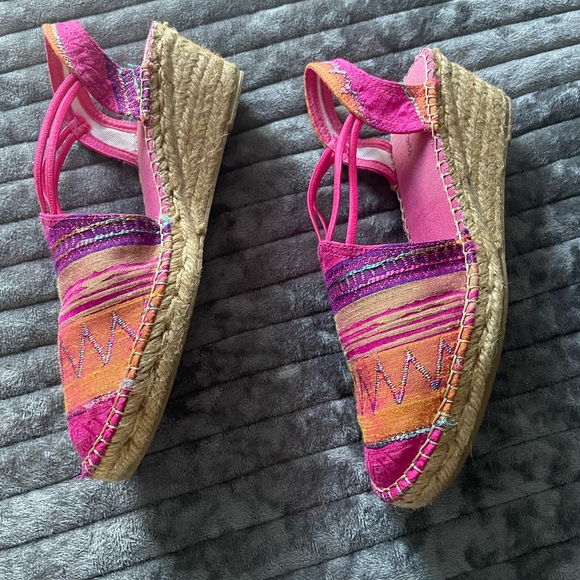 Toni Pons Tania Espadrilles - Picture 4 of 8